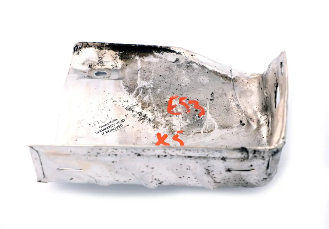 Wärmeschutzblech Abdeckung Anlasser für BMW X5 er E53 mit Teilenummer 1438331 BMW X5 er E53 Wärmeschutzblech Abdeckung Anlasser - SKU 1747043 - Teilenummer 1438331