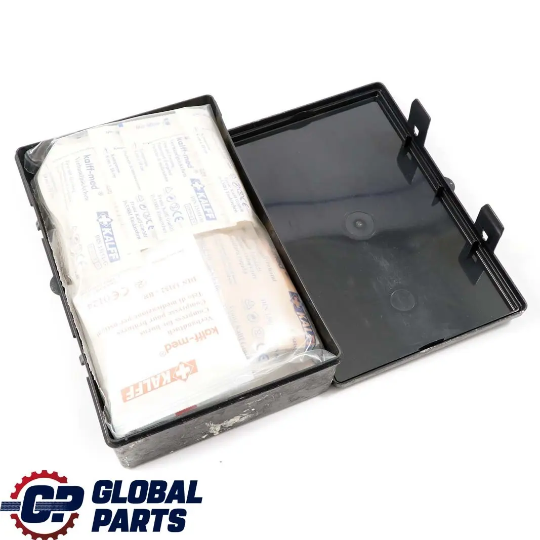 Kit Pronto Soccorso Emergenza Medico Borsa per BMW E34 E31 con numero di parte 1859303 BMW E34 E31 Kit Pronto Soccorso Emergenza Medico Borsa - SKU 1859303 - Numero di parte 1859303