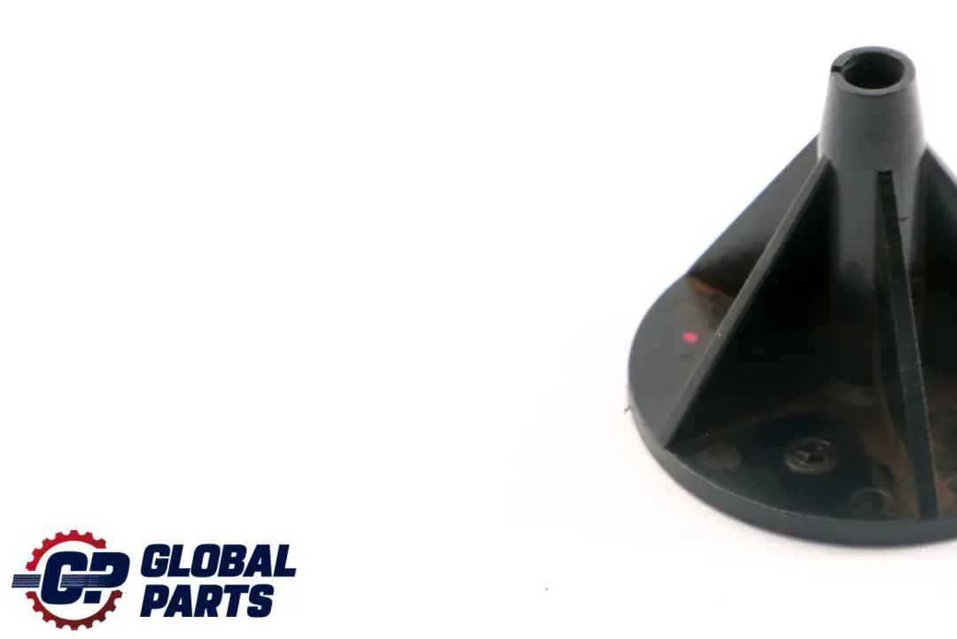 Tornillo Soporte Piso Maletero Perno Llanta de Repuesto para BMW Serie 3 E46 con número de pieza 1944899 BMW Serie 3 E46 Tornillo Soporte Piso Maletero Perno Llanta de Repuesto - SKU 1944899 - Número de pieza 1944899