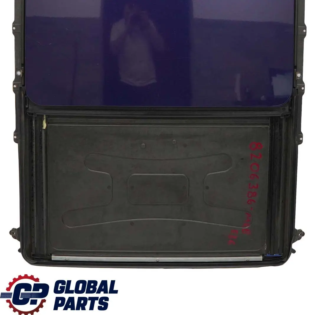 Sliding Vent Top Roof Sunroof Montrealblau Blue 8119730 PL to BMW 3 Series E36 Saloon with Part number 8206386 BMW 3 Series E36 Saloon Sliding Vent Top Roof Sunroof Montrealblau Blue 8119730 PL - SKU 8206386 - Part number 8206386