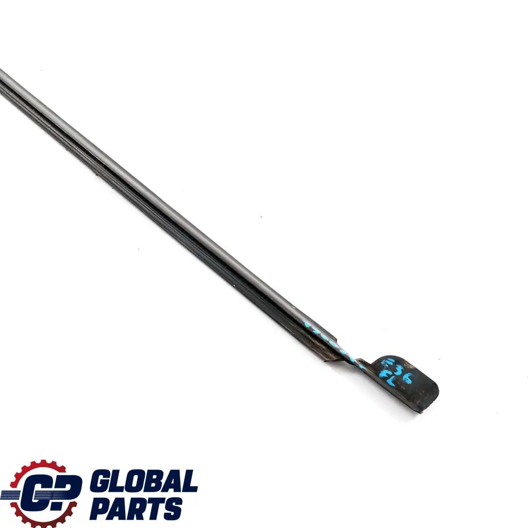 BMW E36 Berlina Touring Frente Izquierda Puerta Exterior Burlete Acabado Ventana - SKU 1960647 - Número de pieza 1960647