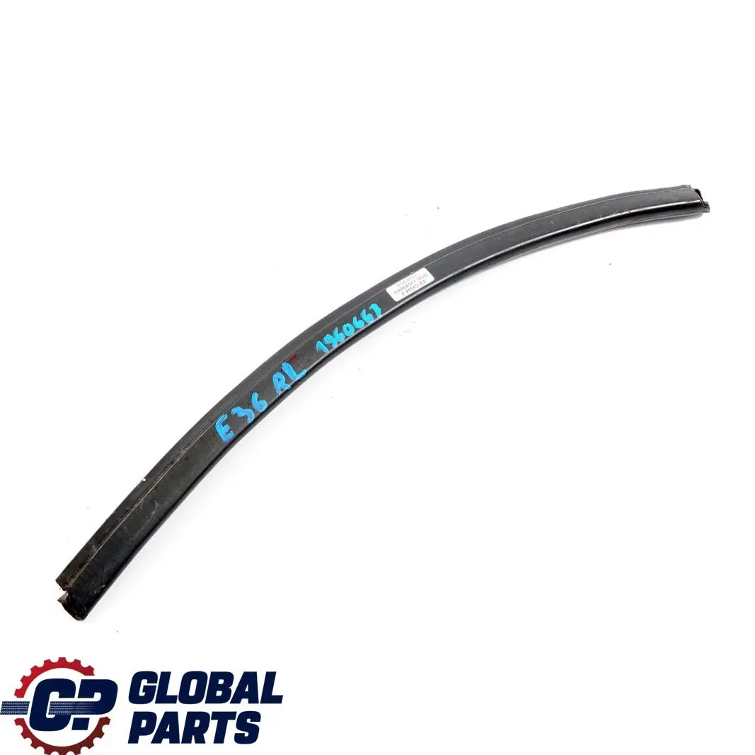 Centro Izquierda Junta De Goma Entre Puerta Exterior para BMW E36 Berlina Touring con número de pieza 1960667 BMW E36 Berlina Touring Centro Izquierda Junta De Goma Entre Puerta Exterior - SKU 1960667 - Número de pieza 1960667