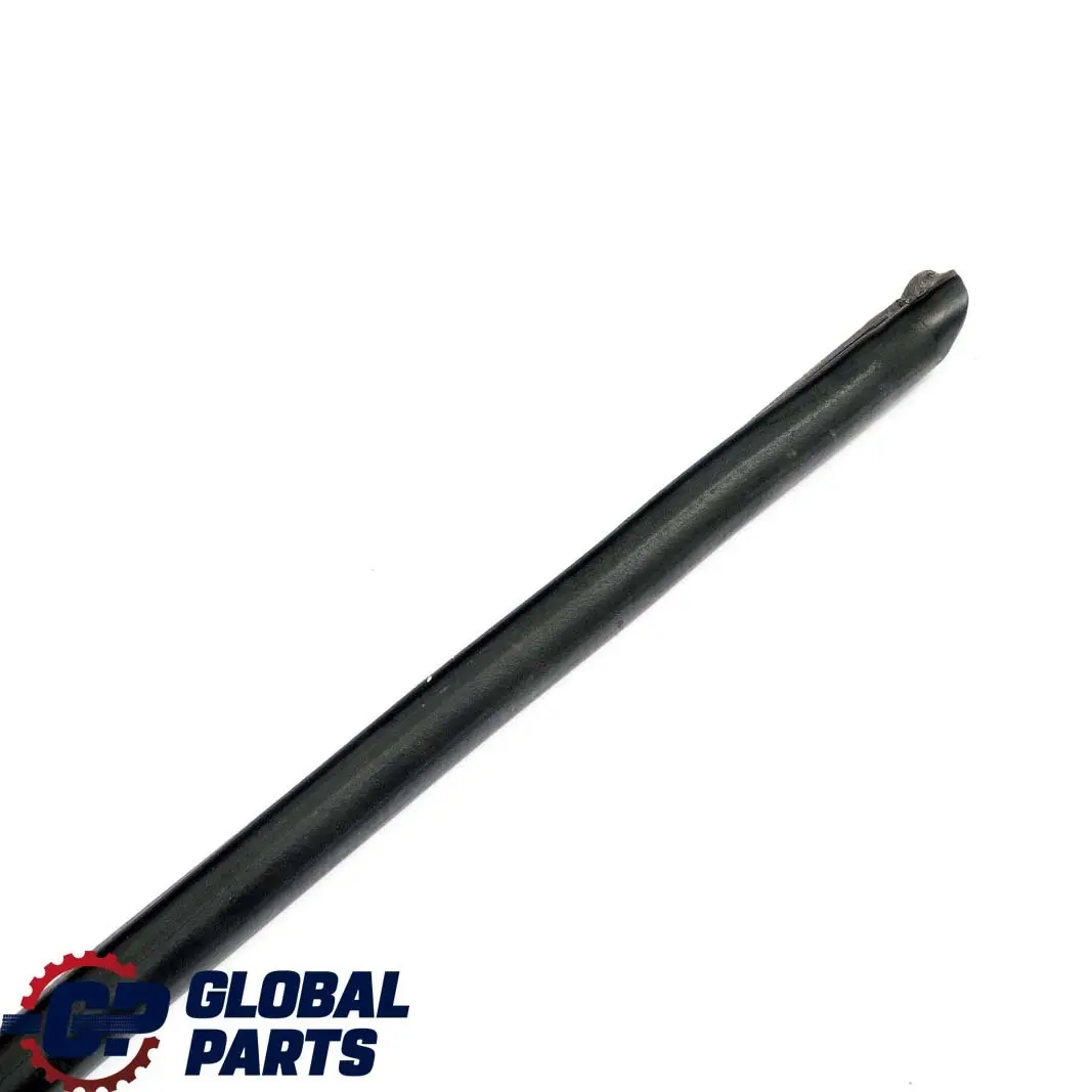 BMW 3 E36 Combi Berline Centre Droite Joint Entre Porte Et Colonne - SKU 1960668 - Numéro de pièce 1960668