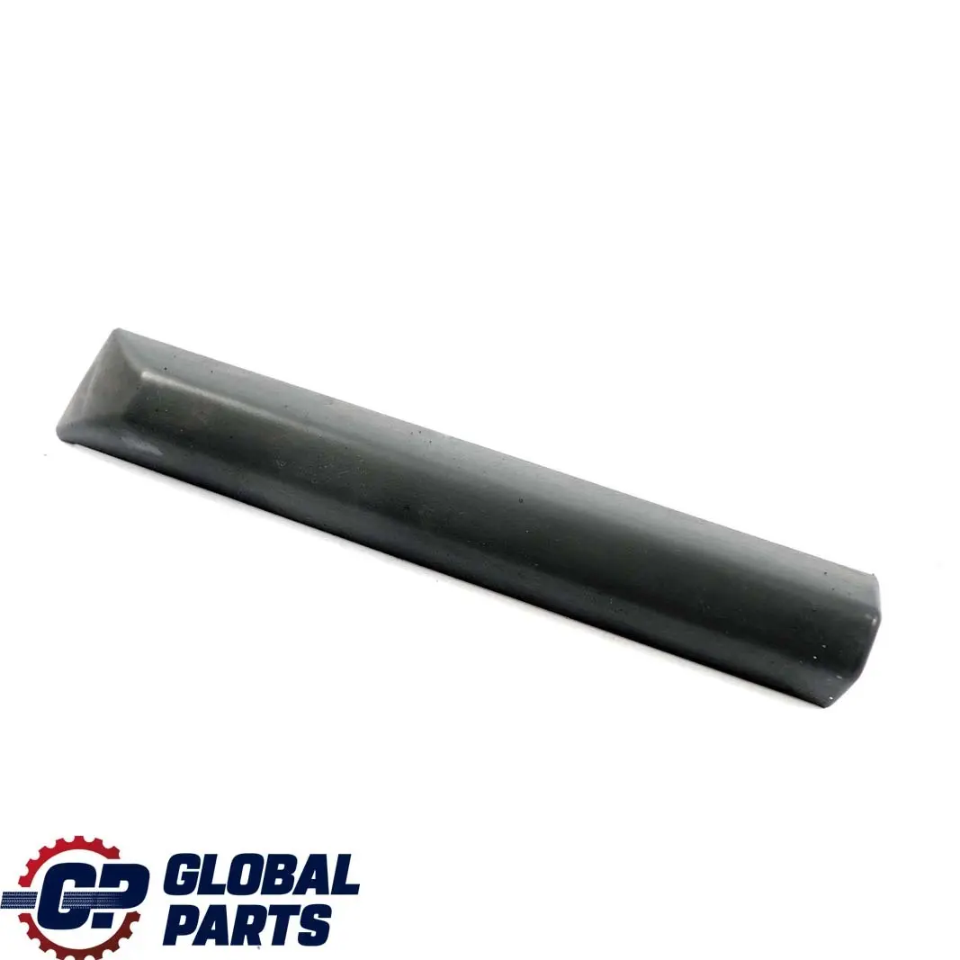 BMW E36 Moldura Guardabarros Delantero Derecho Negro - SKU 1960730 - Número de pieza 1960730