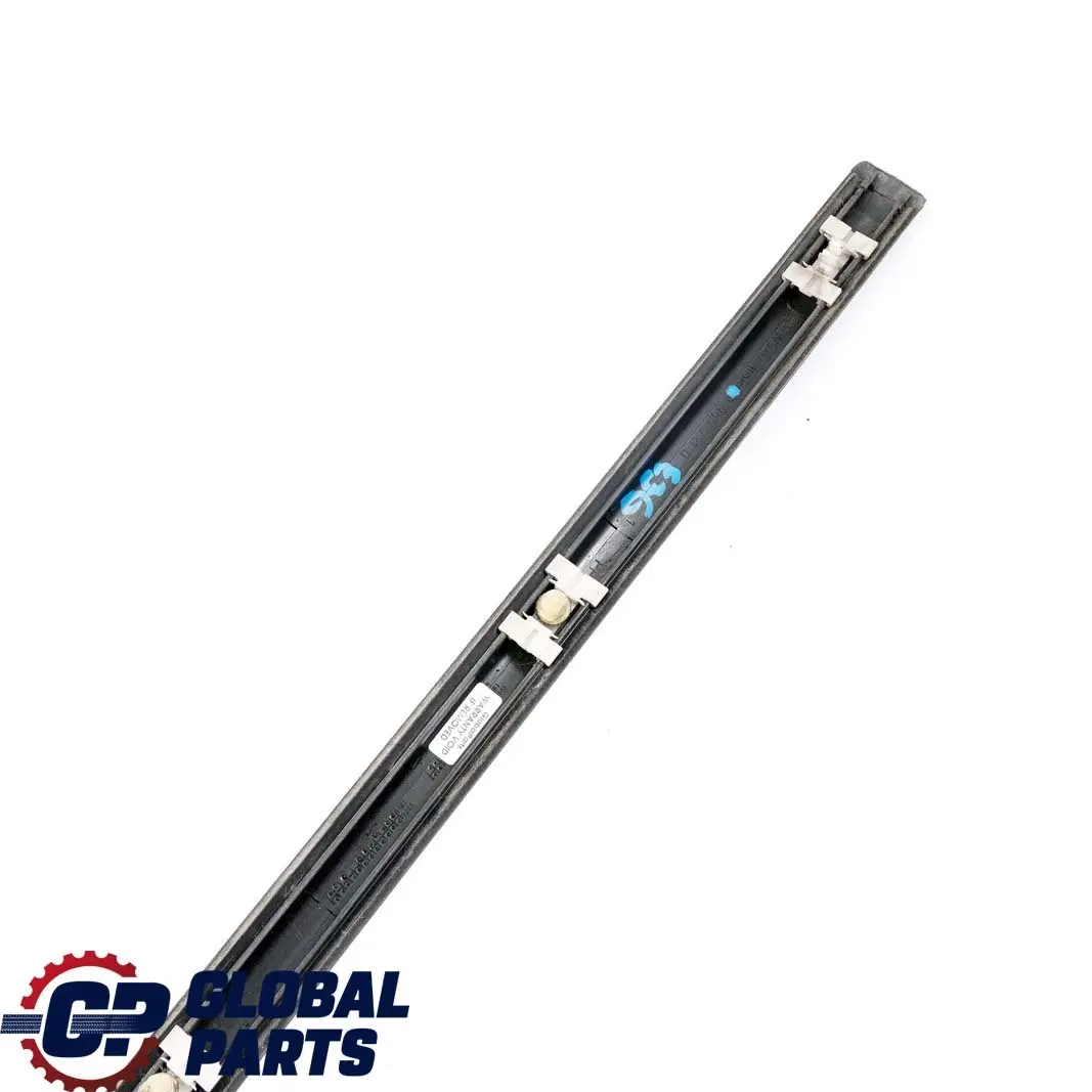 Combi Berline Revetement Exterieur a L'Avant Gauche Porte Moulure pour BMW 3 E36 à propos du numéro de pièce 1960731 BMW 3 E36 Combi Berline Revetement Exterieur a L'Avant Gauche Porte Moulure - SKU 1960731 - Numéro de pièce 1960731