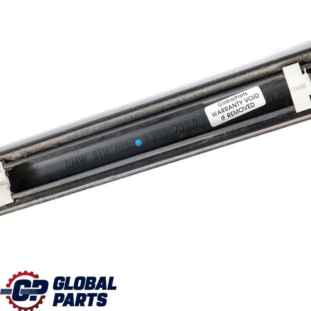 Abdeckung Aussen Hinten Rechts Tür Leiste für BMW 3 er E36 Limousine Kombi mit Teilenummer 1960733 BMW 3 er E36 Limousine Kombi Abdeckung Aussen Hinten Rechts Tür Leiste - SKU 1960733 - Teilenummer 1960733