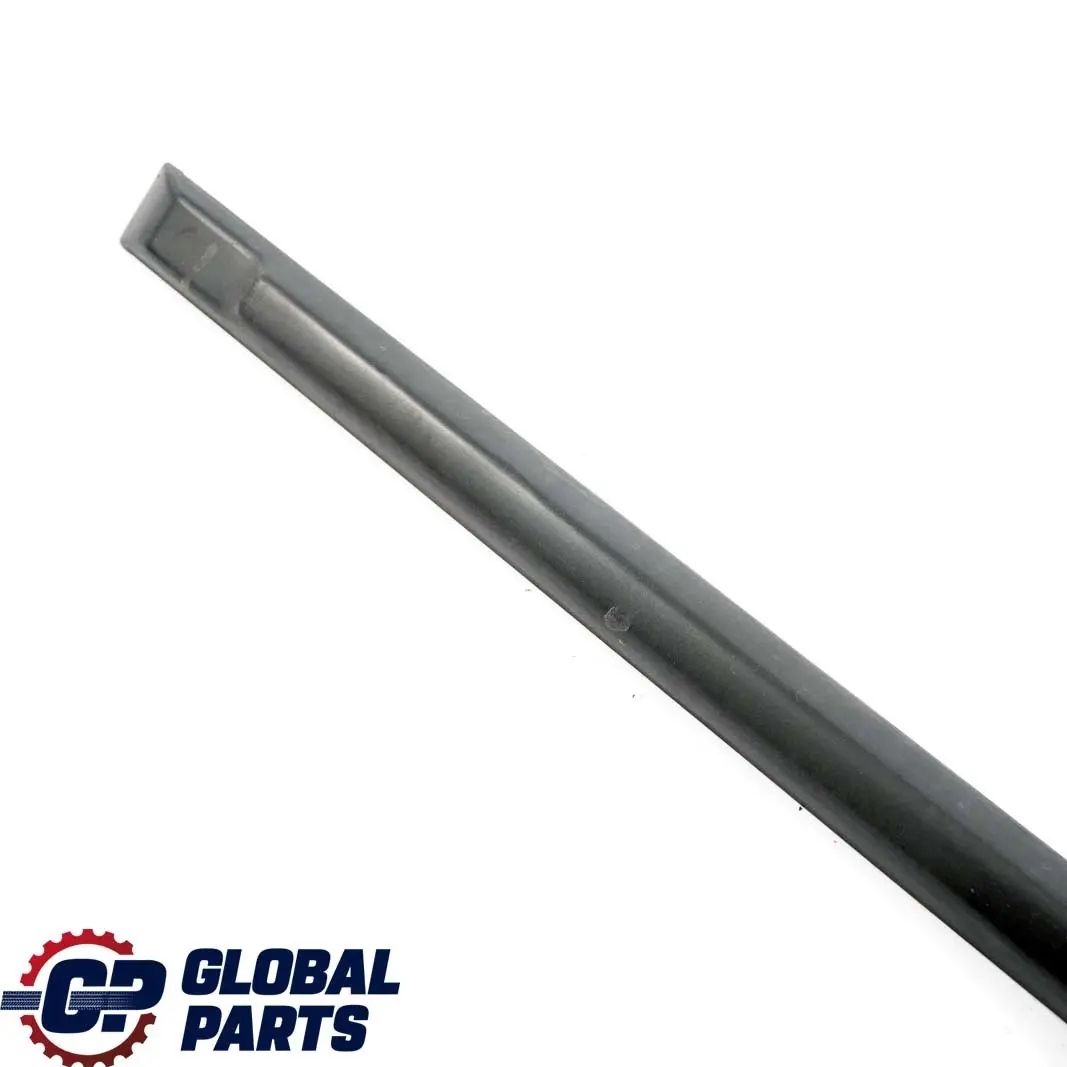 Combi Berline Revetement Exterieur Arriere Droite Porte Moulure pour BMW 3 E36 à propos du numéro de pièce 1960734 BMW 3 E36 Combi Berline Revetement Exterieur Arriere Droite Porte Moulure - SKU 1960734 - Numéro de pièce 1960734