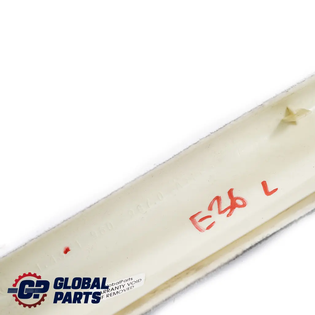 Couverture Tablier a Gauche Perle pour BMW 3 E36 à propos du numéro de pièce 1960987 BMW 3 E36 Couverture Tablier a Gauche Perle - SKU 1960987 - Numéro de pièce 1960987