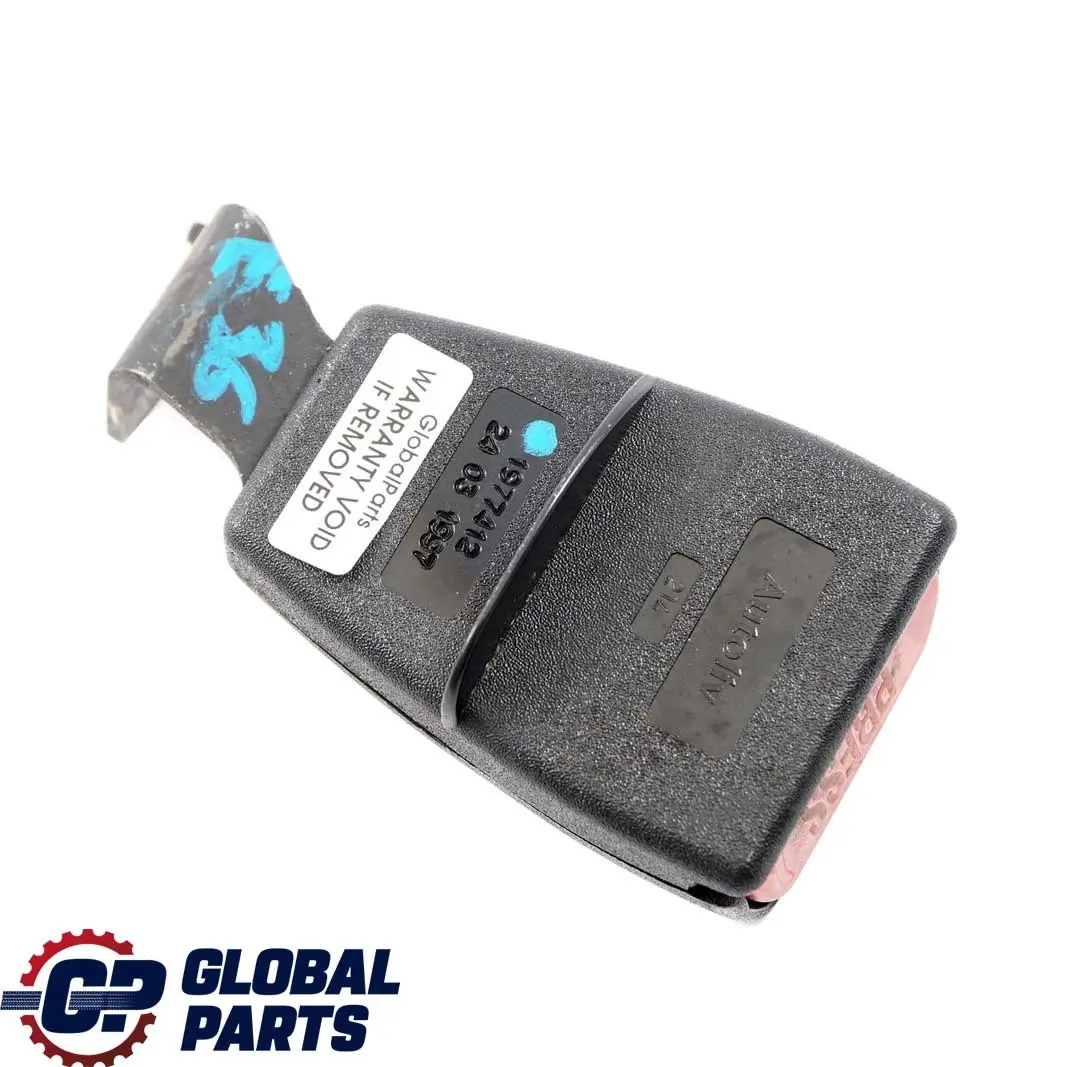 Sedile Posteriore Destro Fibbia Cintura Inferiore per BMW E36 Berlina con numero di parte 1977412 BMW E36 Berlina Sedile Posteriore Destro Fibbia Cintura Inferiore - SKU 1977412 - Numero di parte 1977412