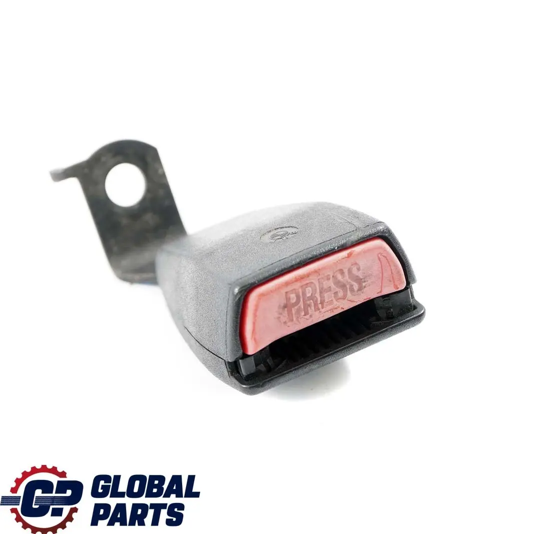 Asiento trasero derecho Hebilla inferior del cinturon para BMW E36 Berlina con número de pieza 1977412 BMW E36 Berlina Asiento trasero derecho Hebilla inferior del cinturon - SKU 1977412 - Número de pieza 1977412