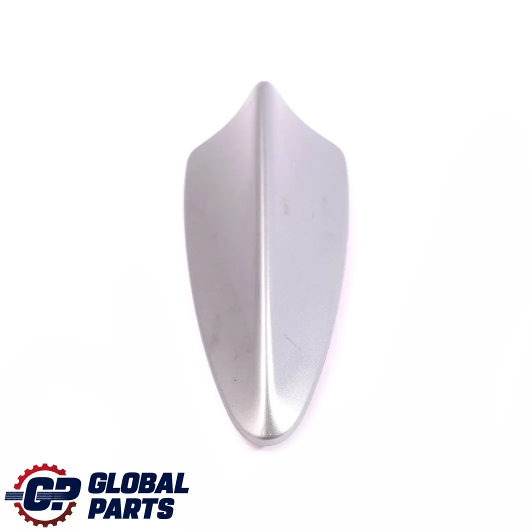 Antenna pinna squalo sul tetto Grigio Silbergrau - A08 per BMW X3 E83 con numero di parte 2147431 BMW X3 E83 Antenna pinna squalo sul tetto Grigio Silbergrau - A08 - SKU 2147431-SBG - Numero di parte 2147431