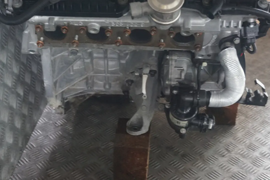 BMW Z4 E85 2.0i N46 150CV Moteur Complet N46B20B Neuf Distribution WARRANTY - SKU 2151466-3 - Numéro de pièce 2151466