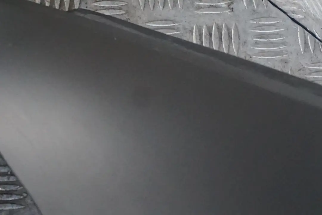 BMW 6 E63 E64 Front Left Wing Fender Side Panel N/S Mineralsilber Silver A14 - SKU 2155901-MS - Part number 2155901