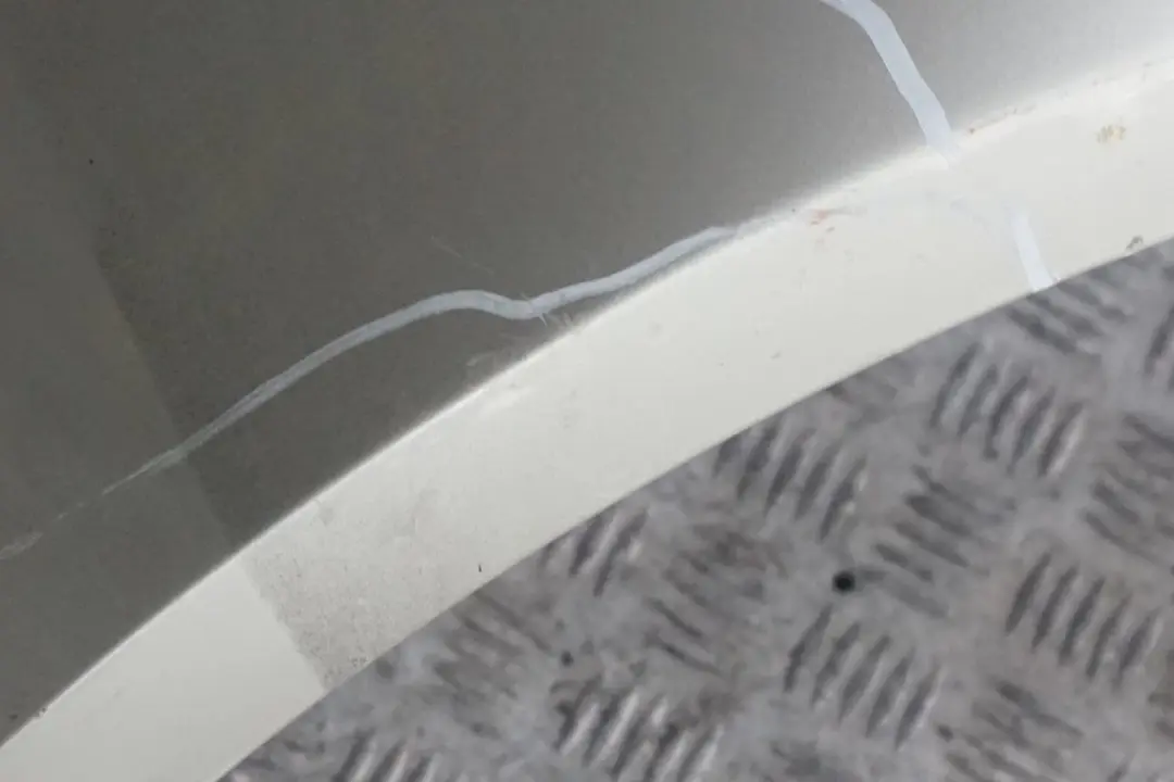 BMW 6 E63 E64 1 Seitenwand Vorne Links Kotflügel Mineralsilber Silber - A14 - SKU 2155901-MS1 - Teilenummer 2155901