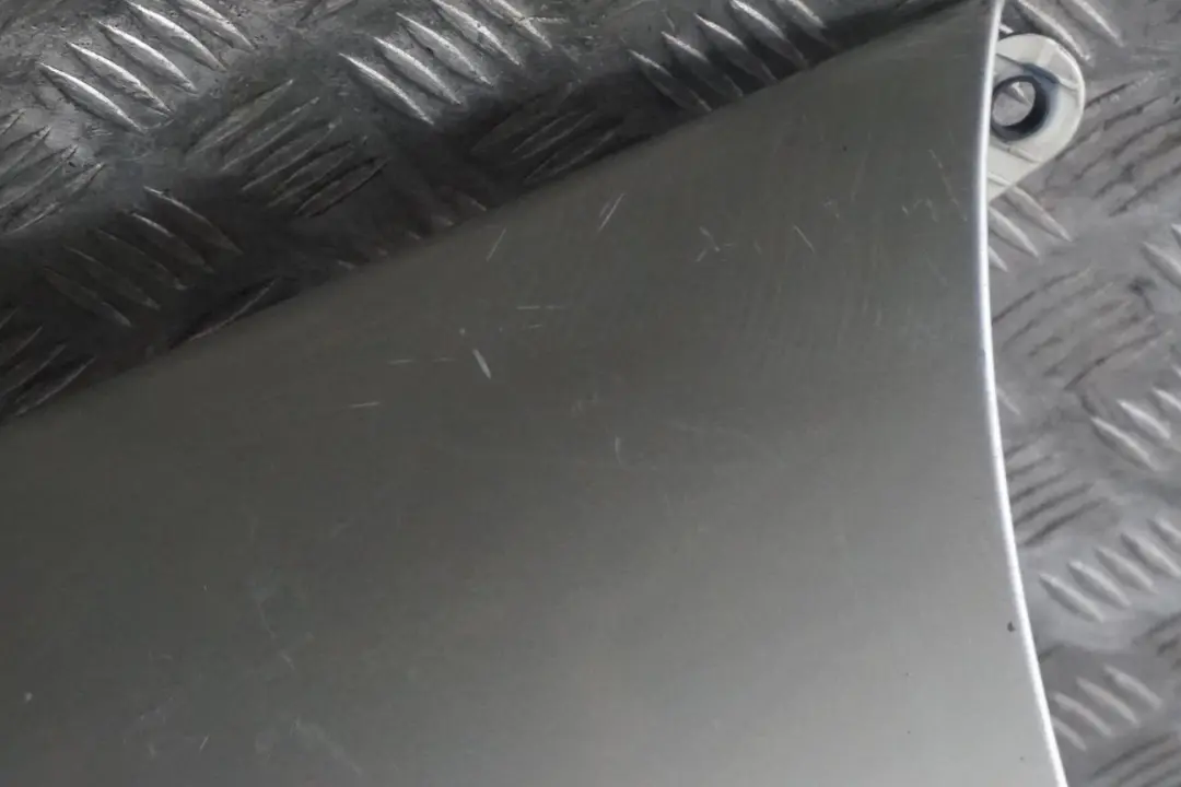 Guardabarros Izquierdo Delantero Panel Lateral Mineralsilber Plata A14 para BMW E63 con número de pieza 2155901 BMW E63 Guardabarros Izquierdo Delantero Panel Lateral Mineralsilber Plata A14 - SKU 2155901-MS1 - Número de pieza 2155901