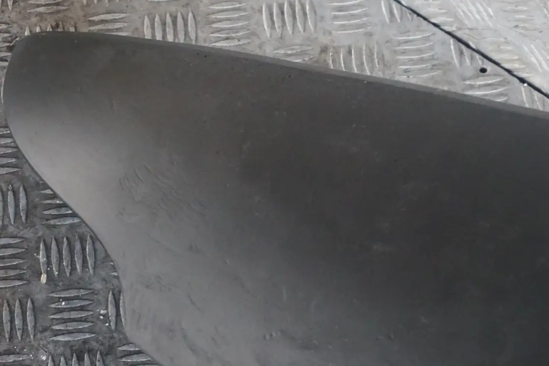 Panneau Laterale a L'Avant Gauche Garde-Boue Argent Titane - 354 pour BMW 6 E63 E64 à propos du numéro de pièce 2155901 BMW 6 E63 E64 Panneau Laterale a L'Avant Gauche Garde-Boue Argent Titane - 354 - SKU 2155901-TS - Numéro de pièce 2155901