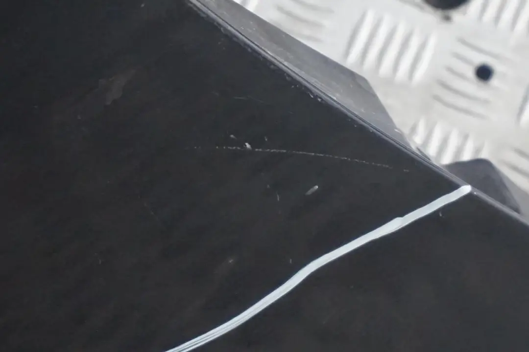 Panneau Laterale a L'Avant Gauche Aile Bleu Monaco Metallise - A35 pour BMW 3 E92 E93 à propos du numéro de pièce 2155919 BMW 3 E92 E93 Panneau Laterale a L'Avant Gauche Aile Bleu Monaco Metallise - A35 - SKU 2155919-MB1 - Numéro de pièce 2155919