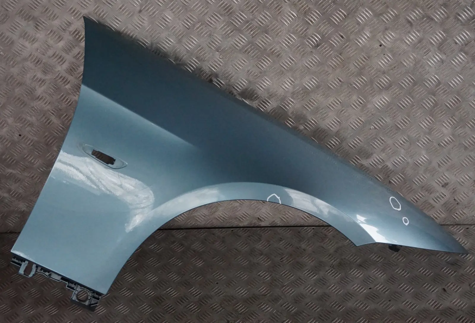 BMW Seria 3 E92 1 Panou Lateral Aripă Față Dreapta Albastru Atlantic