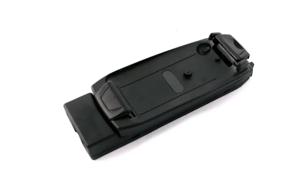 BMW E60 E81 E87 E90 F10 Snap-in Adaptador Basico Tel?fono Iphone 3G - SKU 2158682 - Número de pieza 2158682