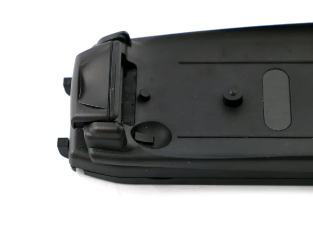 BMW 1 3 5 Series E60 E81 E87 E90 F10 Snap-in Adapter Basic Telephone Iphone 3G - SKU 2158682 - Part number 2158682