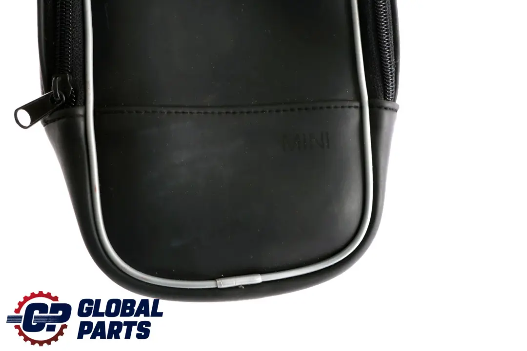 Motoröl Flaschenhalter Reisetasche Tasche fĂĽr 1 L NachfĂĽll für Mini mit Teilenummer 2158848 Mini Motoröl Flaschenhalter Reisetasche Tasche fĂĽr 1 L NachfĂĽll - SKU 2158848 - Teilenummer 2158848