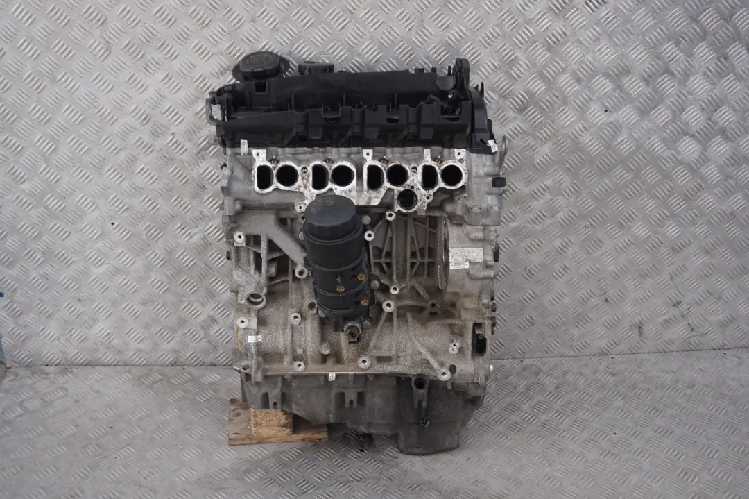 Nue Moteur N47S N47D20D Neuf Distribution GARANTIE BMW 1 E81 E87 LCI 123d - SKU 2166952-1 - Numéro de pièce 2166952