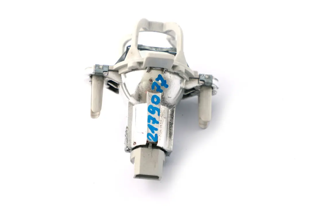 Headlight Ring Bulb With Socket VALEO to BMW 3 SERIES E90 E91 LCI with Part number 2179077 BMW 3 SERIES E90 E91 LCI Headlight Ring Bulb With Socket VALEO - SKU 2179077 - Part number 2179077