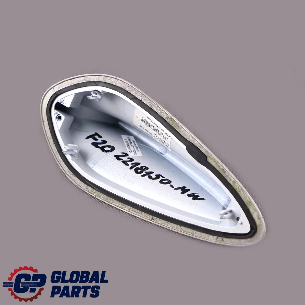 BMW F20 F21 F31 Alloggiamento vuoto Antenna sul Mineralweiss Bianco Minerale - SKU 2218150-MW - Numero di parte 2218150