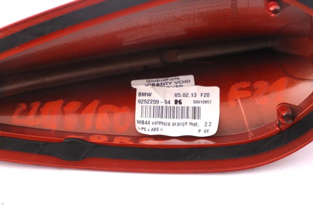 BMW F20 F21 F31 F34 Alloggiamento vuoto per antenna da tetto Valencia Arancione - SKU 2218150-ORG - Numero di parte 2218150