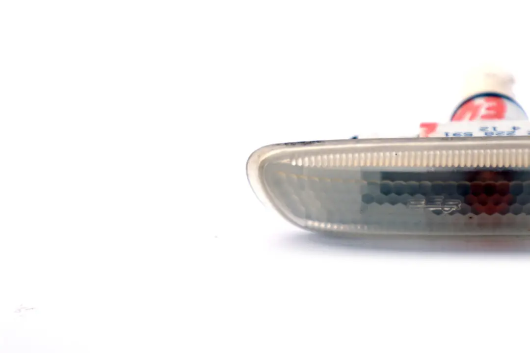 Side Additional Turn Indicator Lamp White Left N/S to BMW 3 Series E46 with Part number 2228591 BMW 3 Series E46 Side Additional Turn Indicator Lamp White Left N/S - SKU 2228591 - Part number 2228591