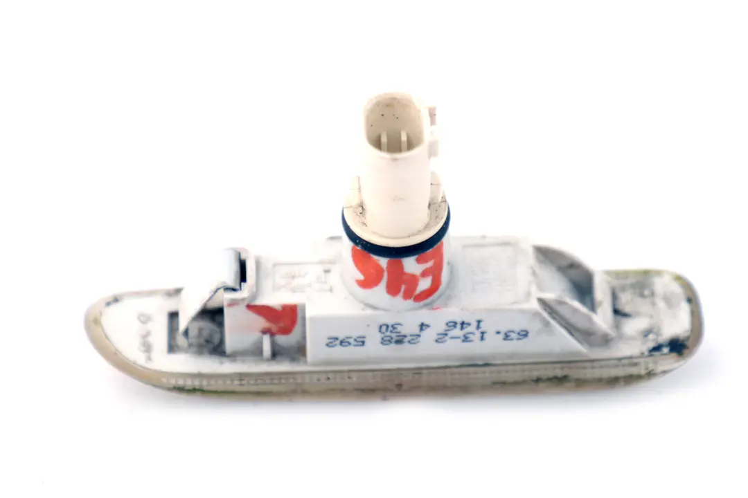 BMW 3 Series E46 Right Side Additional Turn Indicator Lamp White O/S - SKU 2228592 - Part number 2228592