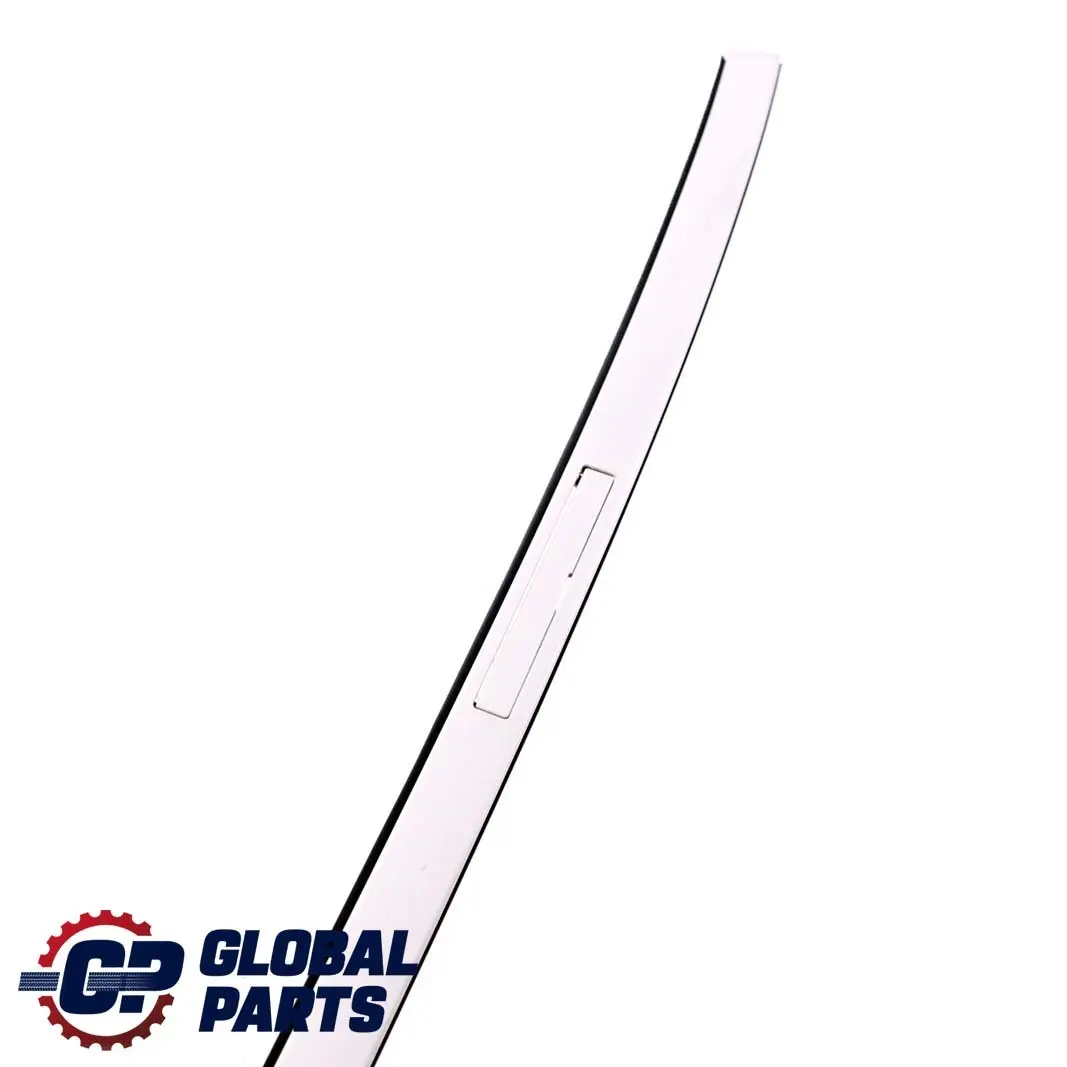 Modanatura Tetto Ringhiera Gutter Destra Alpinweiss Bianco 3 - 300 per BMW 3 F30 con numero di parte 2239973 BMW 3 F30 Modanatura Tetto Ringhiera Gutter Destra Alpinweiss Bianco 3 - 300 - SKU 2239973-AW - Numero di parte 2239973