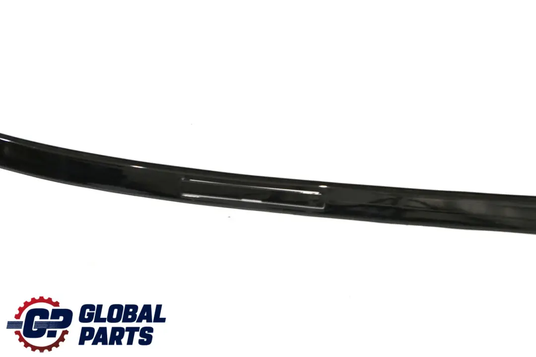 Techo Moldura Barandilla Canalón Trim Derecha Schwarz 2 - 668 para BMW F30 con número de pieza 2239973 BMW F30 Techo Moldura Barandilla Canalón Trim Derecha Schwarz 2 - 668 - SKU 2239973-SCH - Número de pieza 2239973