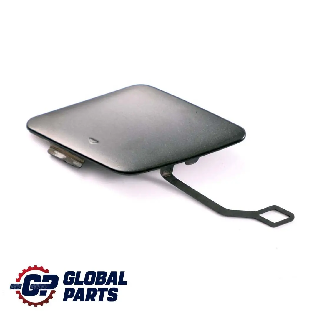 Flap Ojo de remolque parachoques trasero Black Sapphire - 475 para BMW F30 con número de pieza 7301464 BMW F30 Flap Ojo de remolque parachoques trasero Black Sapphire - 475 - SKU 2240007-BS - Número de pieza 7301464