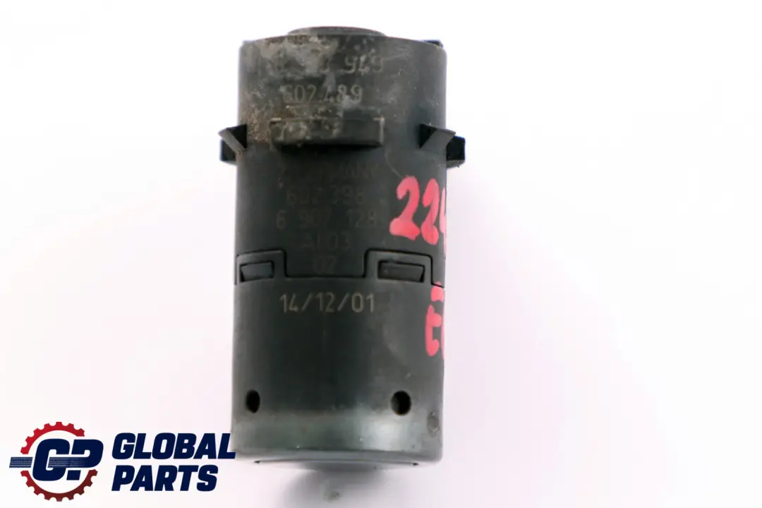 PDC Sensor ultrasónico aparcamiento delantero Titan Grau 892 3 para BMW E65 E66 E67 con número de pieza 2241247 BMW E65 E66 E67 PDC Sensor ultrasónico aparcamiento delantero Titan Grau 892 3 - SKU 2241247 - Número de pieza 2241247