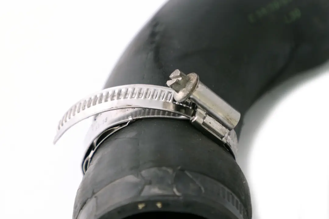 M57 Przewód Wąż Rura Intercoolera do BMW X5 E53 3.0d o numerze 7799389 BMW X5 E53 3.0d M57 Przewód Wąż Rura Intercoolera - SKU 2247903 - Numer Części 7799389