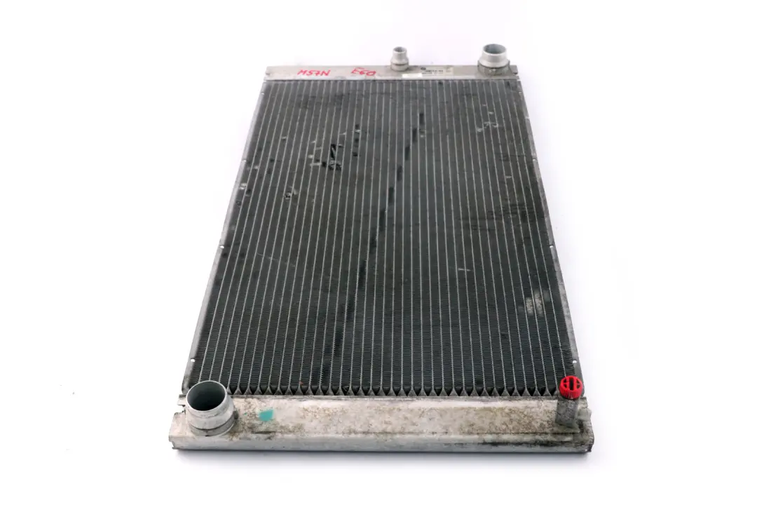 Kühlmittelkühler Automatic 525d 530d 730d M57N für BMW 5 7 er E60 E65 mit Teilenummer 2248478 BMW 5 7 er E60 E65 Kühlmittelkühler Automatic 525d 530d 730d M57N - SKU 2248478 - Teilenummer 2248478