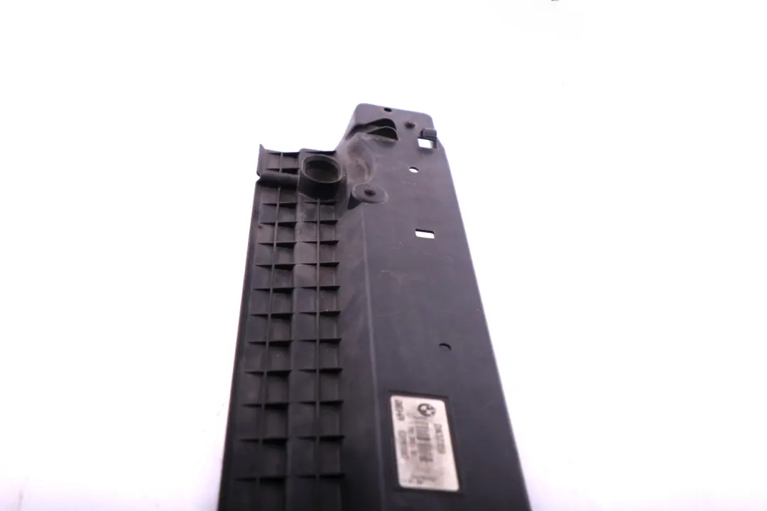 Modultragerabdeckung 1711 pour BMW 7 Serie E65 E66 à propos du numéro de pièce 2249878 BMW 7 Serie E65 E66 Modultragerabdeckung 1711 - SKU 2249878 - Numéro de pièce 2249878