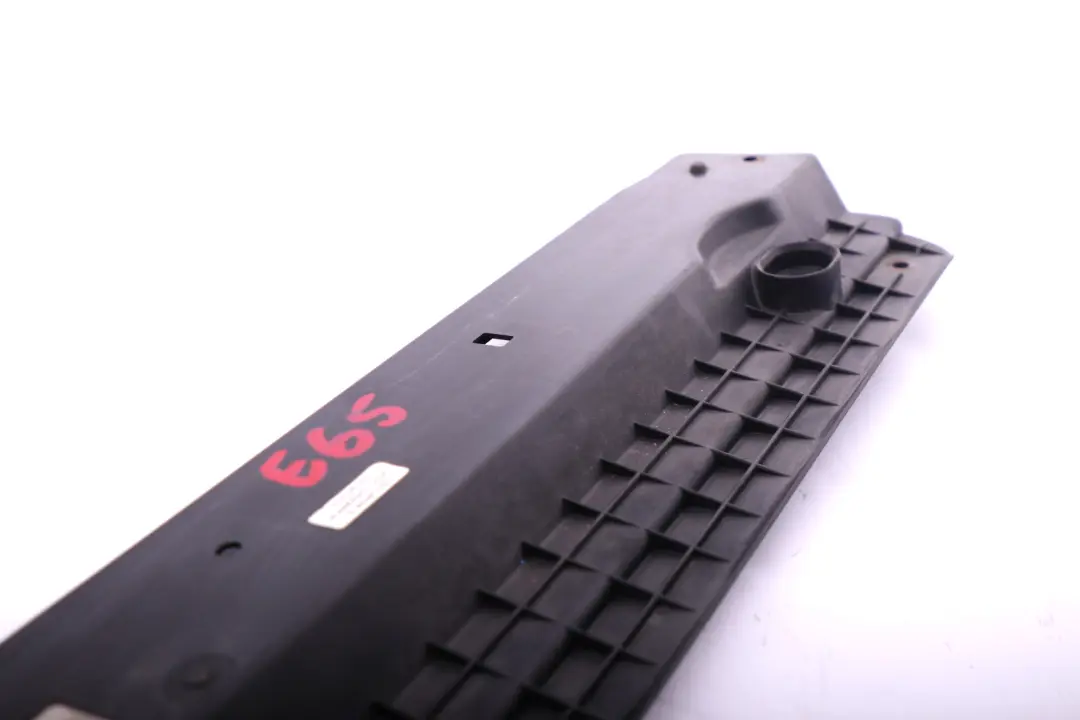 Modultragerabdeckung 1711 pour BMW 7 Serie E65 E66 à propos du numéro de pièce 2249878 BMW 7 Serie E65 E66 Modultragerabdeckung 1711 - SKU 2249878 - Numéro de pièce 2249878