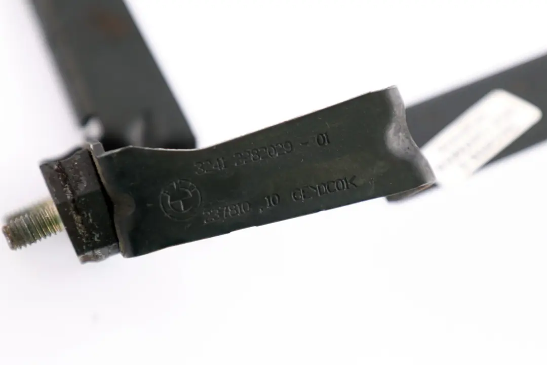 Support Reservoir D'Huile pour BMW 5 6 E60 E61N E63 E64 à propos du numéro de pièce 2282029 BMW 5 6 E60 E61N E63 E64 Support Reservoir D'Huile - SKU 2282029 - Numéro de pièce 2282029