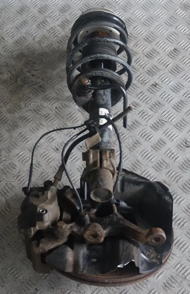 320Ci M54 170PS M Sport Coilover Ammortizzatore Davanti SX per BMW E46 Cabrio con numero di parte 2282101 BMW E46 Cabrio 320Ci M54 170PS M Sport Coilover Ammortizzatore Davanti SX - SKU 2282101 - Numero di parte 2282101