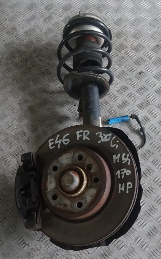 320Ci M54 M Sport Front Right O/S Suspension Leg Brake Disc to BMW 3 E46 Cabrio with Part number 2282102 BMW 3 E46 Cabrio 320Ci M54 M Sport Front Right O/S Suspension Leg Brake Disc - SKU 2282102 - Part number 2282102