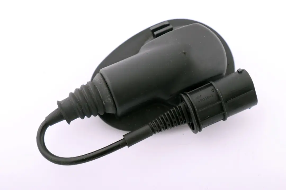 Cable de Connexion Edc Avant pour BMW 5 E60 M5 à propos du numéro de pièce 2282221 BMW 5 E60 M5 Cable de Connexion Edc Avant - SKU 2282221 - Numéro de pièce 2282221