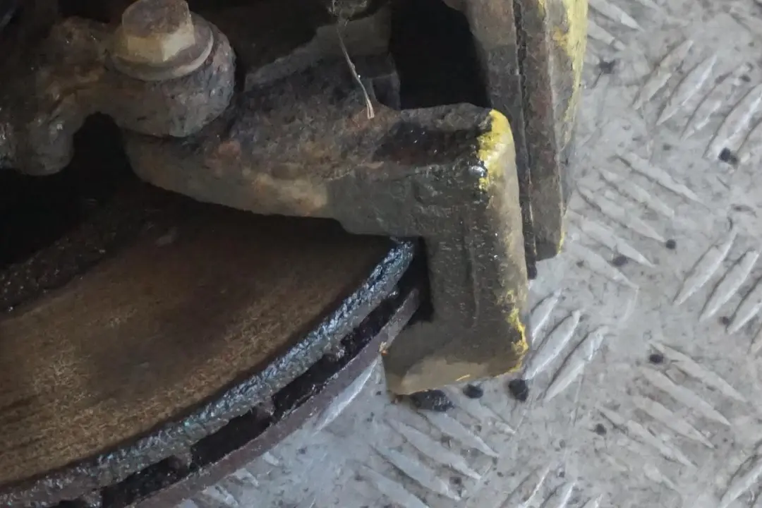 M57 184PS M Sport Federbein Stossdämpfer Vorn Rechts für BMW 3 E46 Sedan 330d mit Teilenummer 2282460 BMW 3 E46 Sedan 330d M57 184PS M Sport Federbein Stossdämpfer Vorn Rechts - SKU 2282460 - Teilenummer 2282460