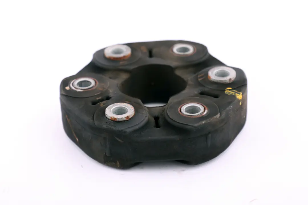 Junta Universal Eje De Goma para BMW E60 E63 E90 E92 con número de pieza 2282573 BMW E60 E63 E90 E92 Junta Universal Eje De Goma - SKU 2282573 - Número de pieza 2282573