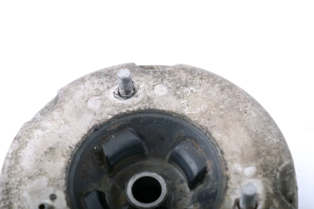 BMW E60 M5 E63 E64 M6 Soporte Guía Suspensión Eje Delantero - SKU 2282651 - Número de pieza 2282651