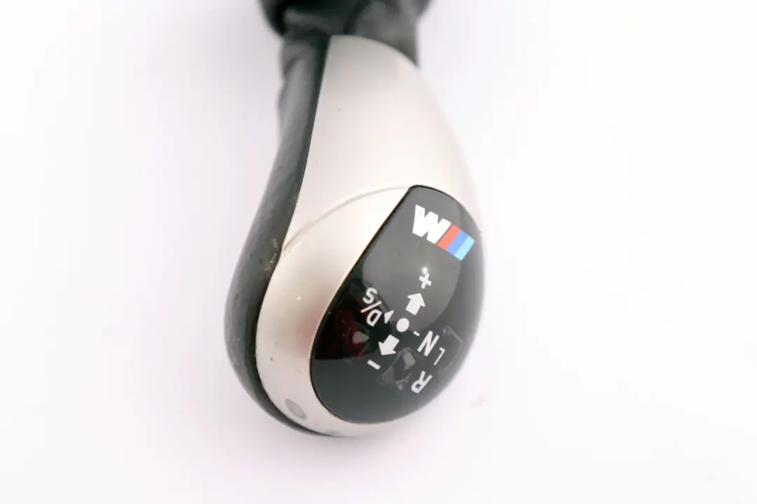 Leather Ring Gear Shift Knob Lever Grip to BMW 5 6 Series 1 E60 E61N E63 with Part number 2282750 BMW 5 6 Series 1 E60 E61N E63 Leather Ring Gear Shift Knob Lever Grip - SKU 2282750-1 - Part number 2282750