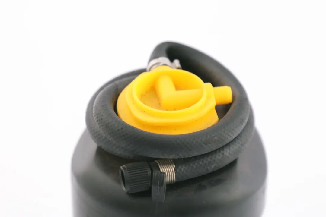 Ersatzreifenaufblasgerät Flüssigkeitsaufblasflasche für BMW F10 F12 F80 M3 mit Teilenummer 2282827 BMW F10 F12 F80 M3 Ersatzreifenaufblasgerät Flüssigkeitsaufblasflasche - SKU 2282827 - Teilenummer 2282827