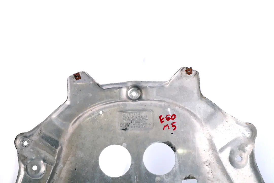 Placa De Aislamiento Inferior Del Motor para BMW E60 M5 E61N E63 E64 con número de pieza 2282970 BMW E60 M5 E61N E63 E64 Placa De Aislamiento Inferior Del Motor - SKU 2282970 - Número de pieza 2282970