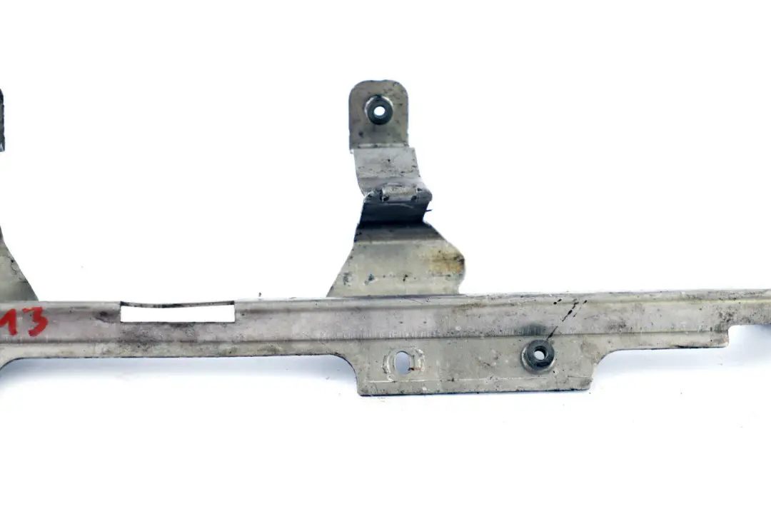 Bracket Expansion Hose Pipe to BMW 3 Series E90 M3 E92 E93 LCI with Part number 2283014 BMW 3 Series E90 M3 E92 E93 LCI Bracket Expansion Hose Pipe - SKU 2283014 - Part number 2283014